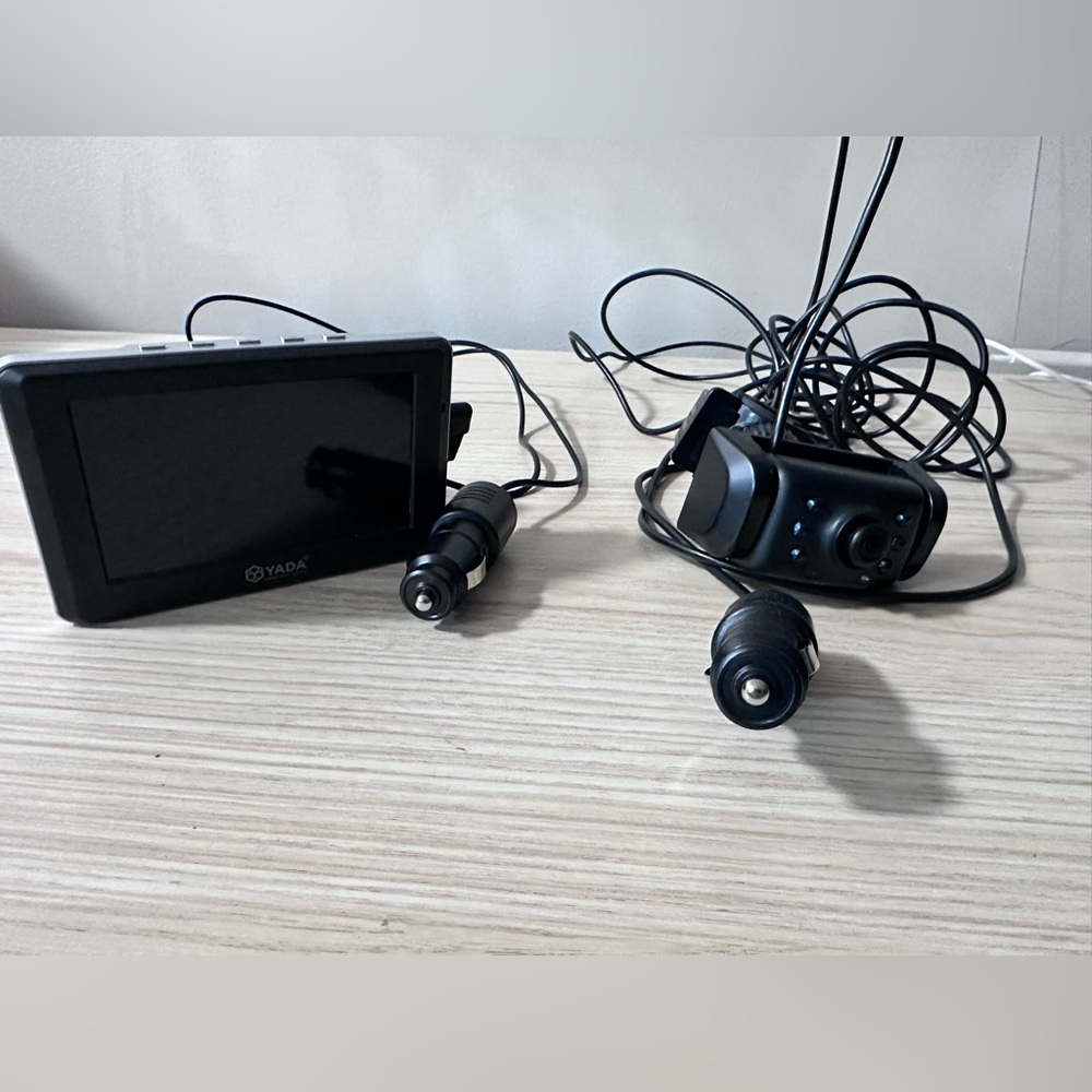 Yada | Car Portable Baby Monitor with Night Vision Cam